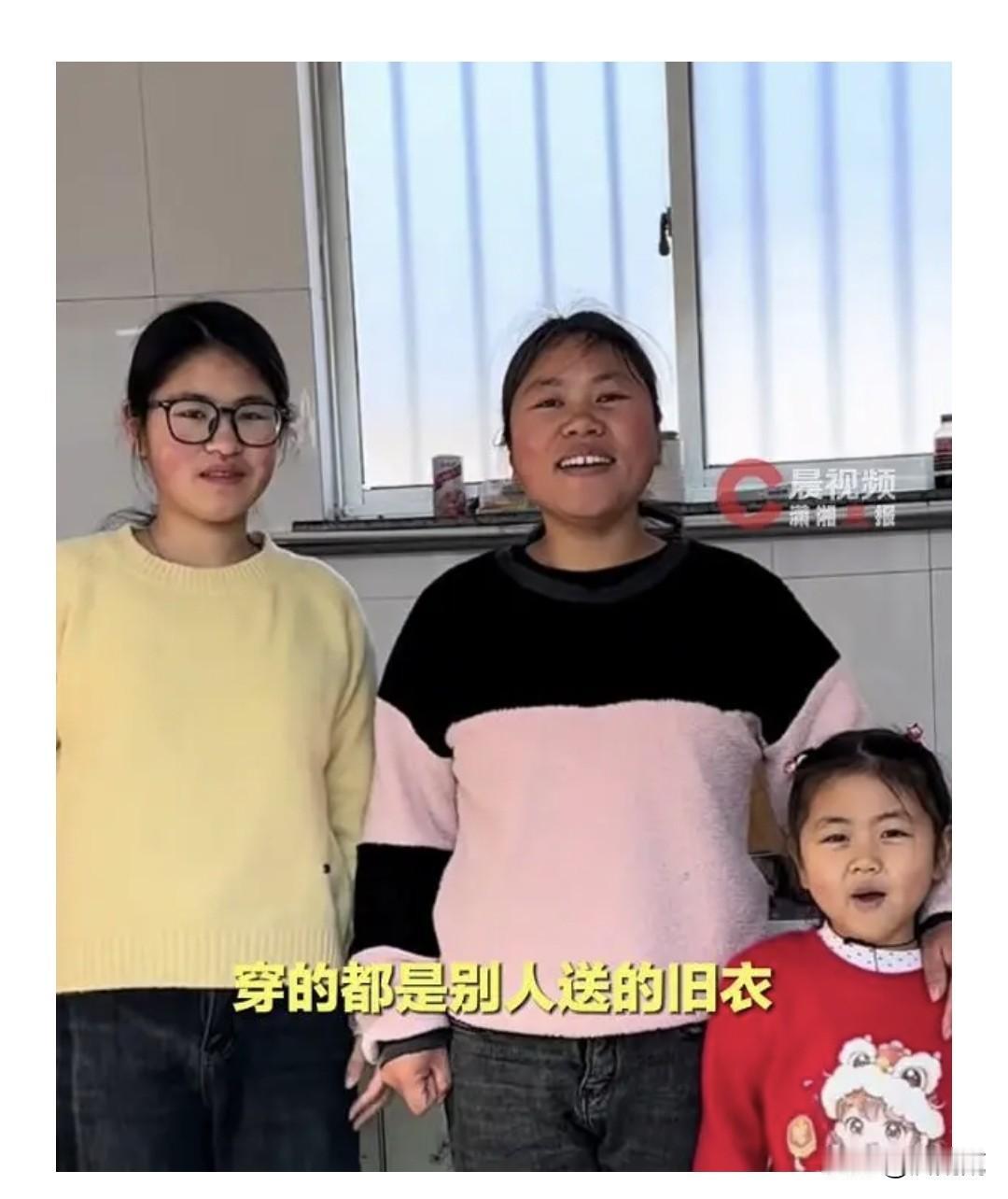 599元一双的鞋，母亲在店门口犹豫了半小时，最后咬牙买下，只因为“如果我不买，心