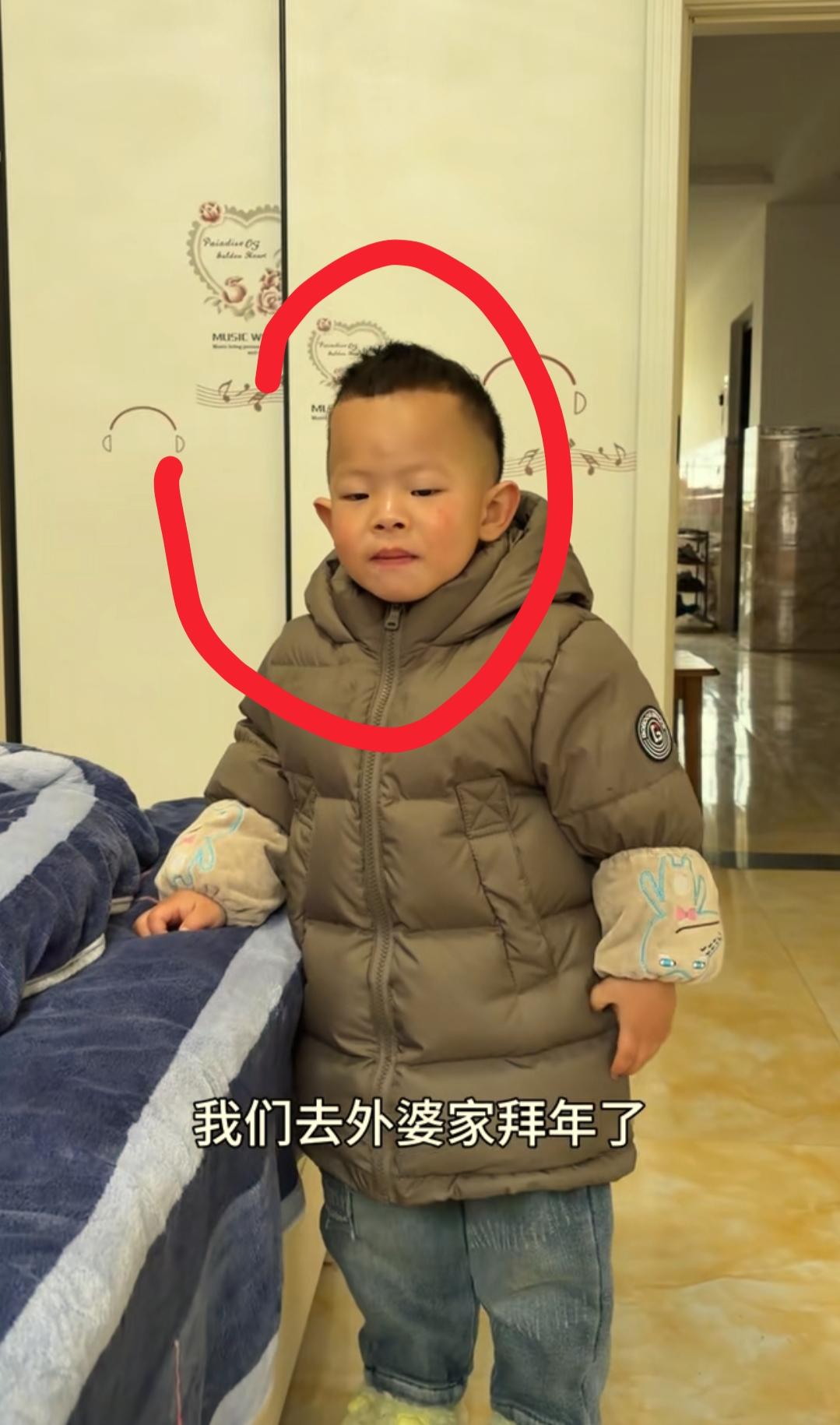 现在全网最糟心的男人就是渝乡桃子了吧！
不是因为要去拜年，也不是因为拍视频没人看