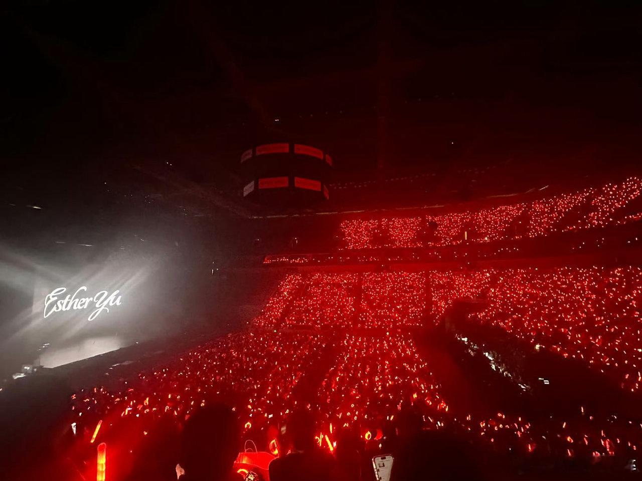 虞书欣生日会虞书欣演唱会红海，好烂漫 