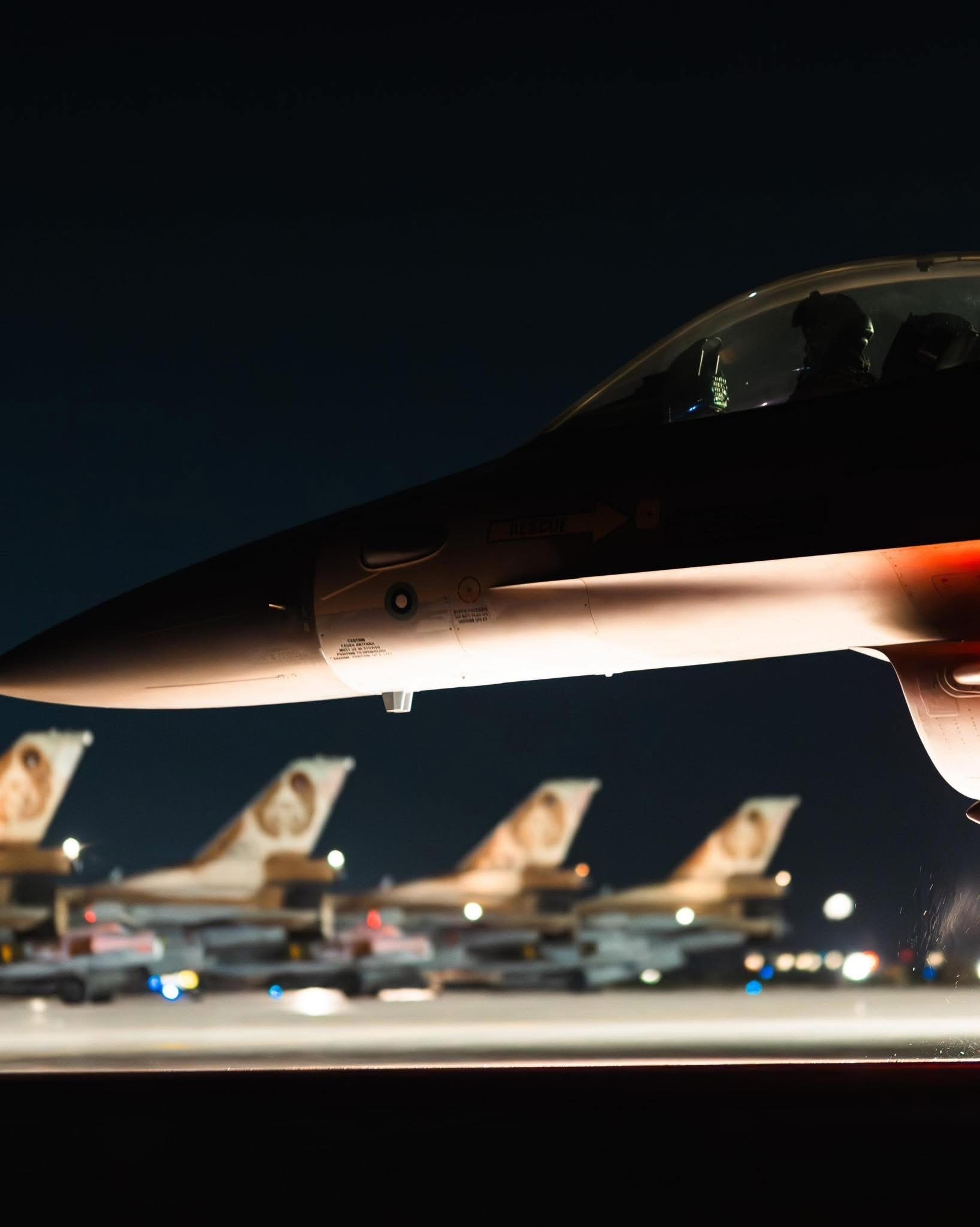 “怒吼雄狮”行动中的以色列空军（IAF）以色列空军（IAF）第101“第一战斗机