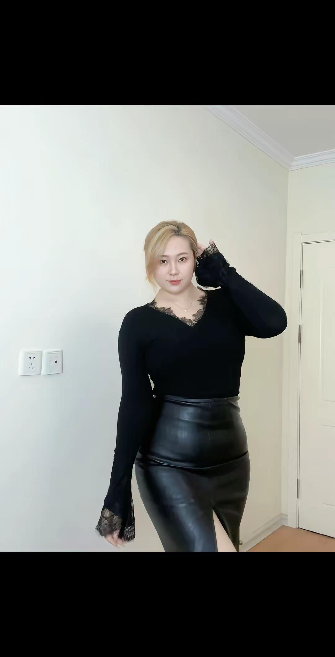 香香的，美美的。成熟御姐穿搭 斩女穿搭 175御姐穿搭 微胖御姐