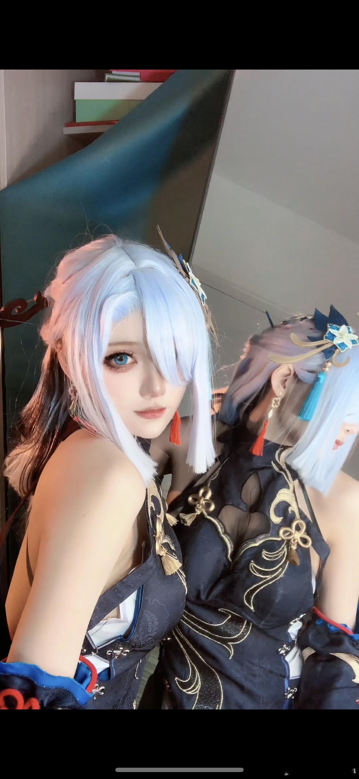 二选一#突破次元壁##cosplay##原神申鹤##原神[超话]##申鹤cos#