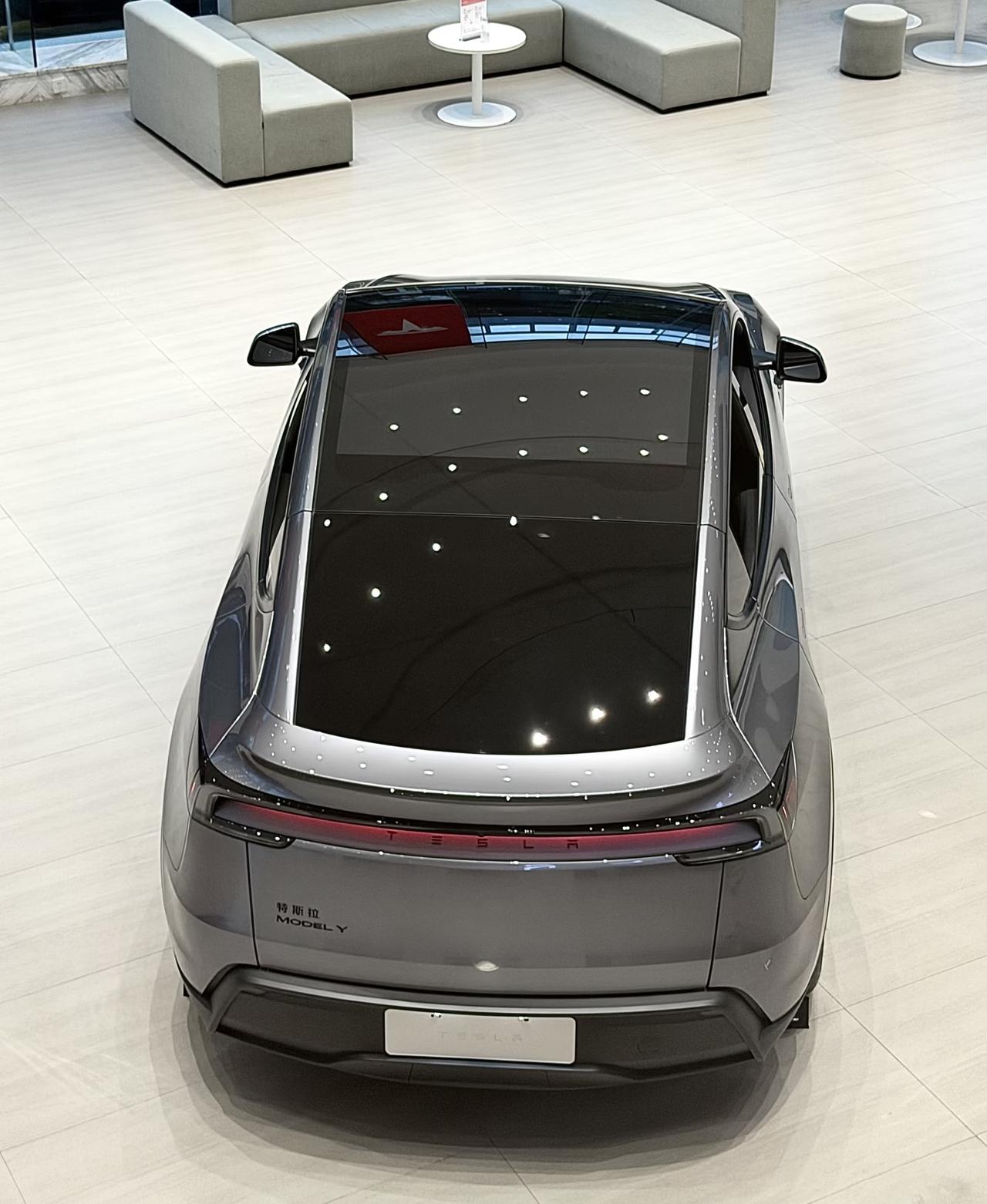 9月各大车企销量排名：
 
1. 特斯拉Model Y：50359辆
2. 方程