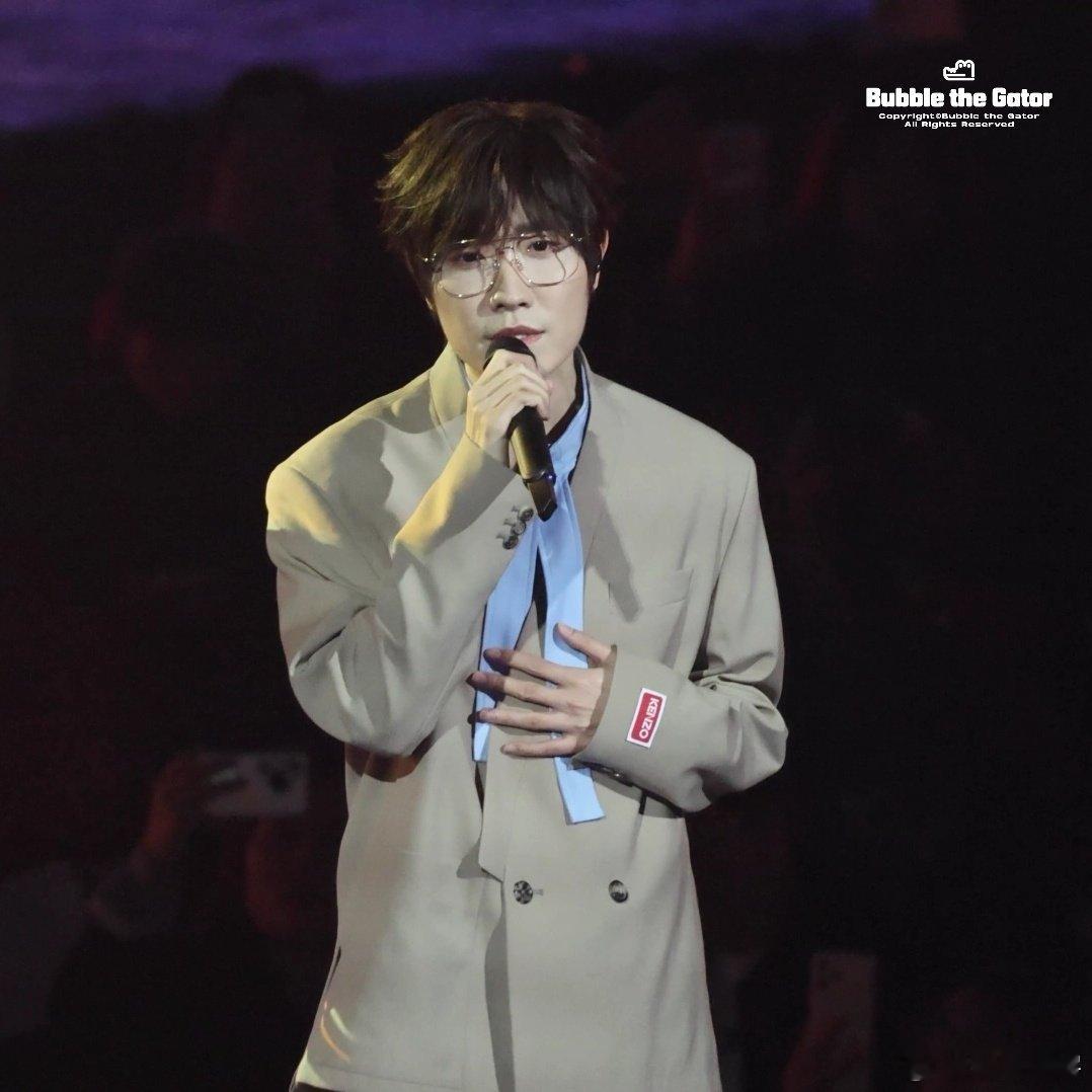 徐良2026巡回演唱会官宣徐良2026巡回演唱会官宣 