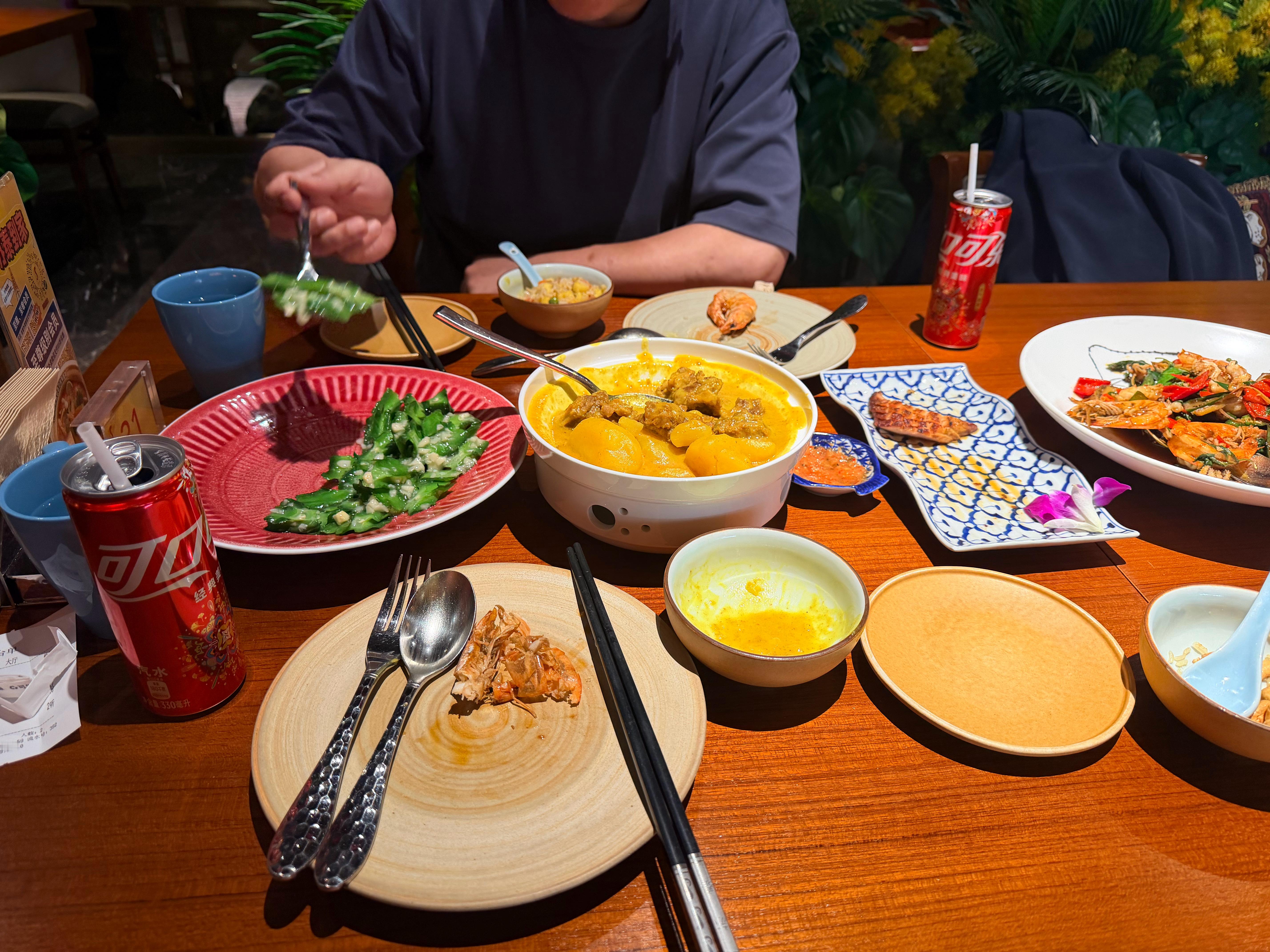 终于见到了约了好几年都未曾见上面的大家会期待🐷后面的真人吗