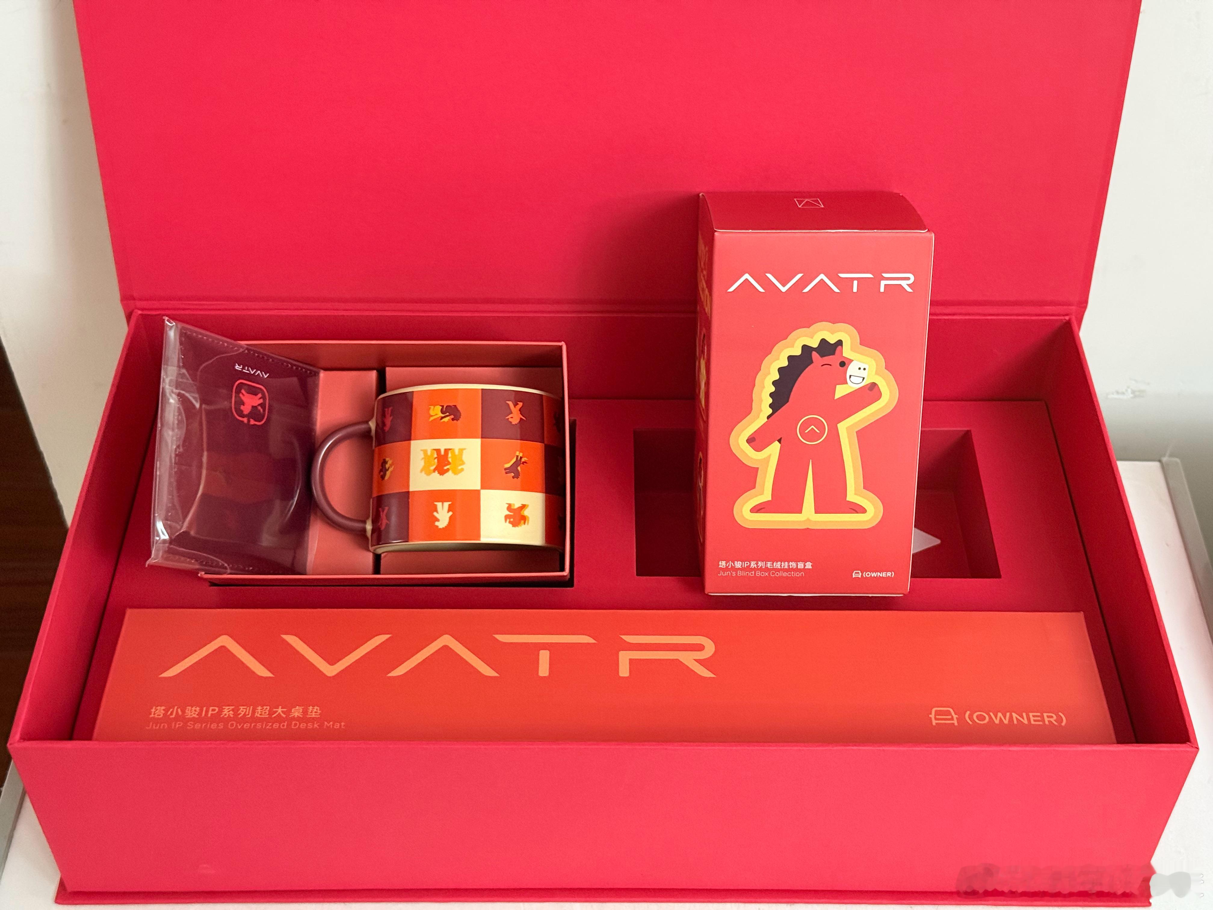 抽阿维塔的新年礼物（桌垫+马克杯+毛绒挂件），喜欢的朋友点赞 mj宠粉计划  抽