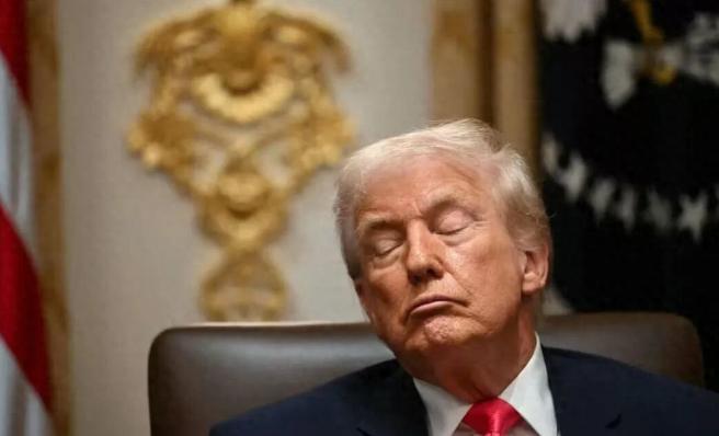 前几天还剑拔弩张，美军“布什”号核动力航母驶向中东海域，特朗普更是放话“伊朗没有