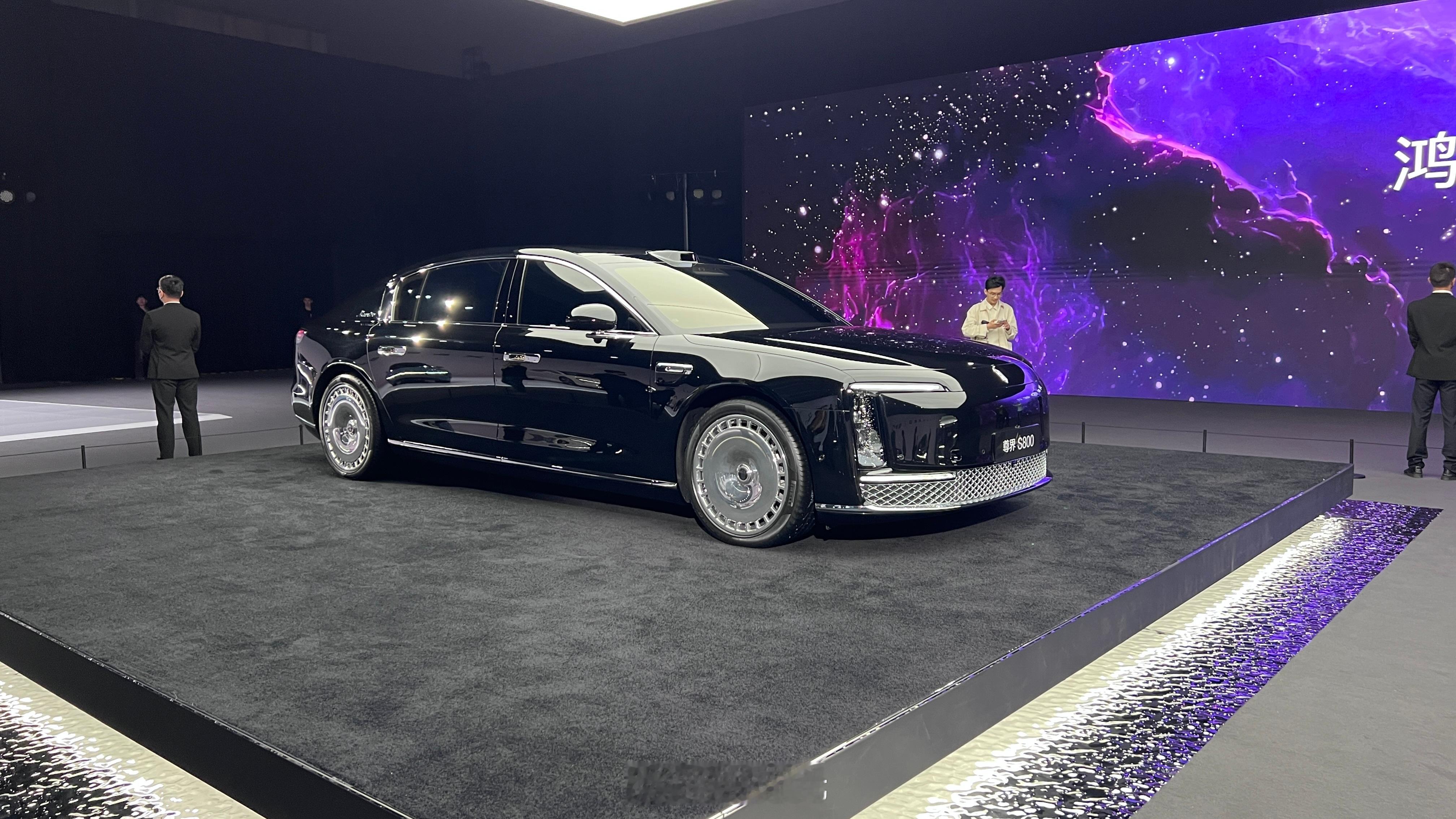 尊界S800终于曝光了，交给兄弟们评价，各位觉得好看吗？ 