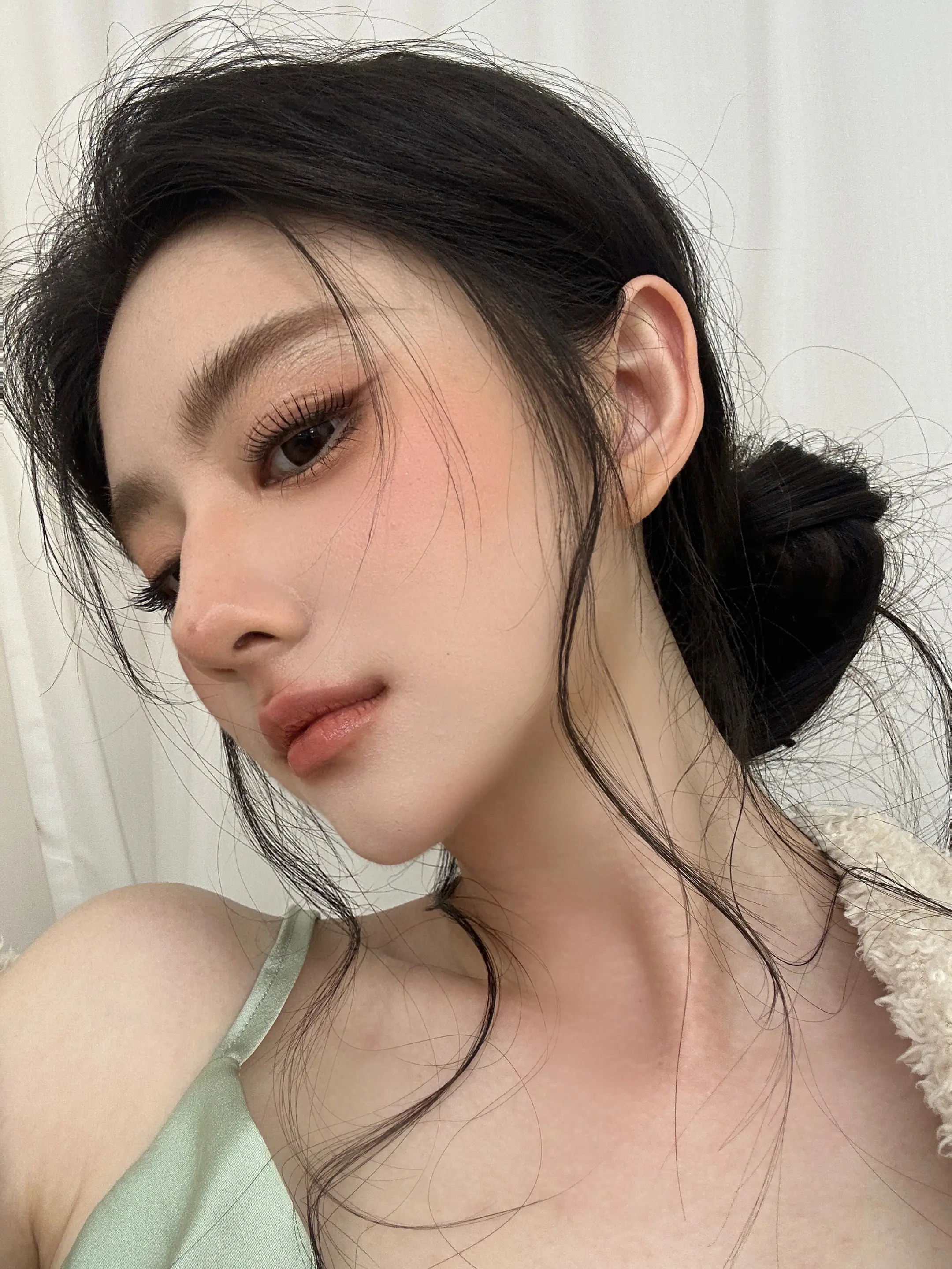 立志成为一边哭一边搞定所有破事的可爱女人