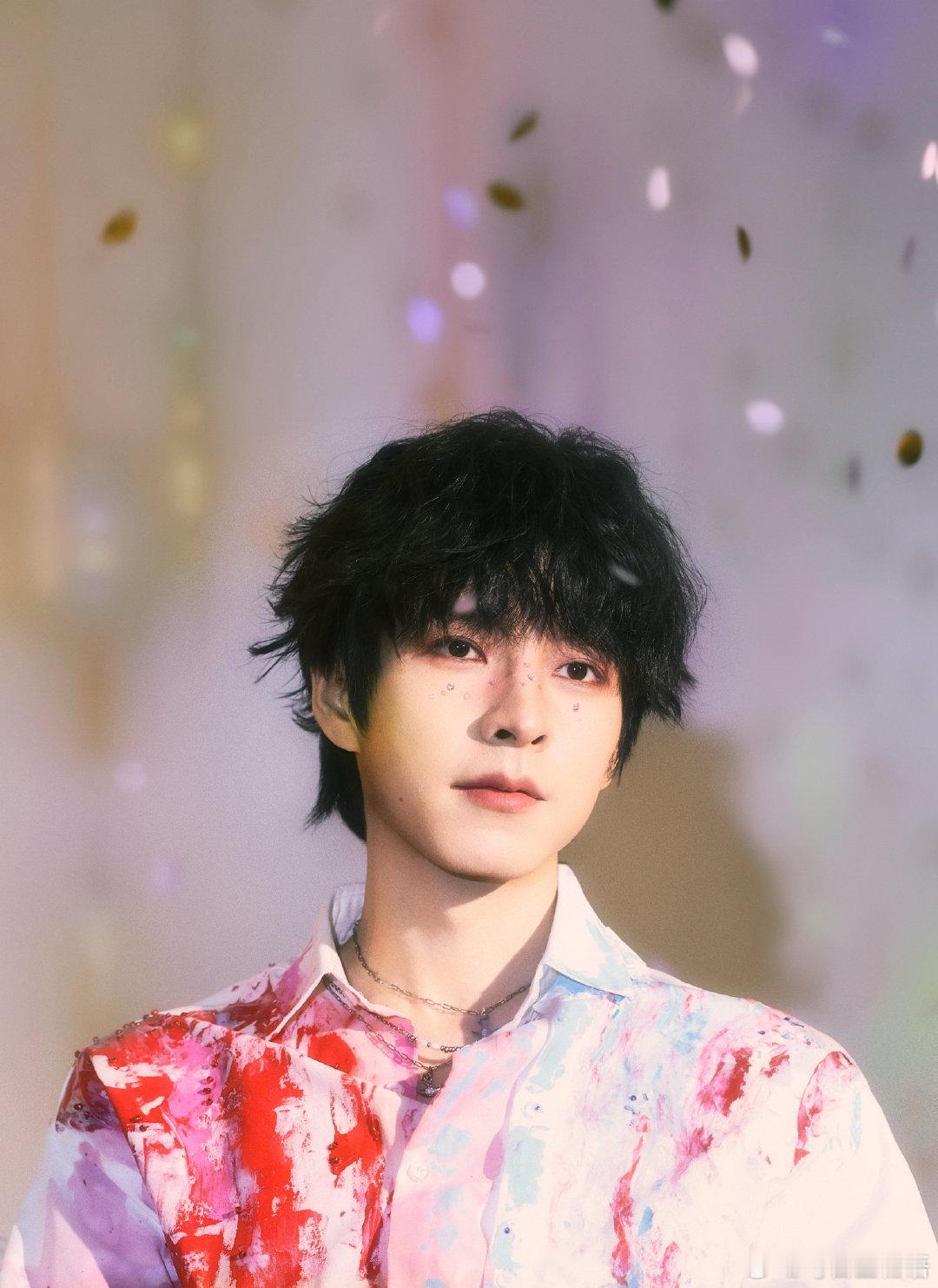 文韬收官见面会新歌首唱 文韬长沙见面会 曾幻想过“要是能多听一首新歌就好了”在长