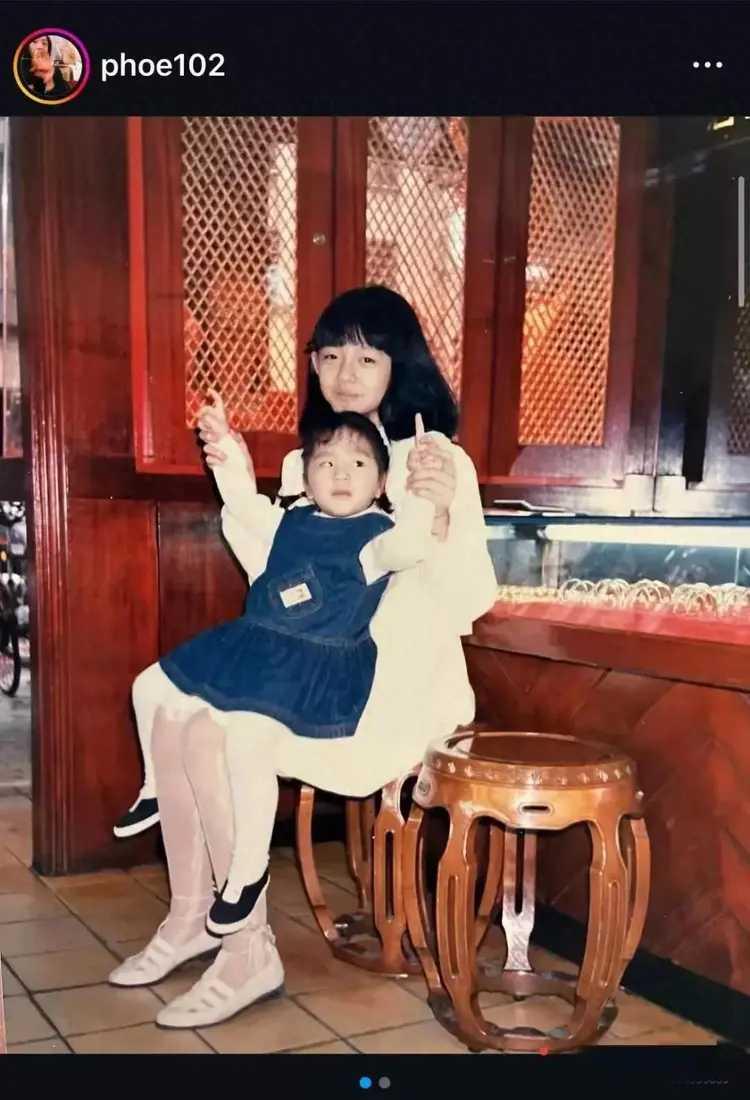 论点型文案：S妈颜值与气质的跨代魅力之争
 
争议性话题： 近日“S妈年轻时颜值