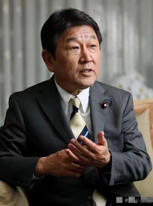 日本外相阐述日本的对华关系
 日本新任外相茂木敏充首次记者会，阐述了日本的对华关