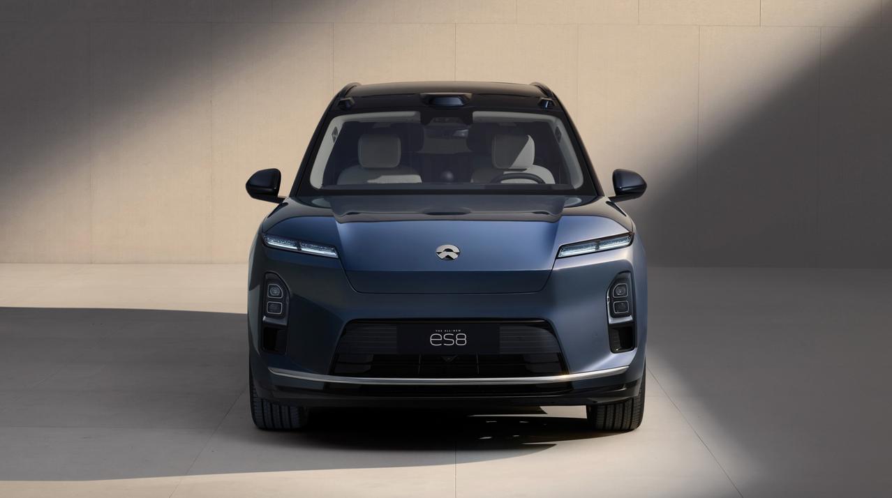 【蔚来世界模型NWM新版本正式推送，新增城区领航换电功能】
1月28日，蔚来宣布