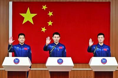 神舟十八号今晚发射！

昨日，恰逢第九个中国航天日，我们的神舟十八号航天员叶光富