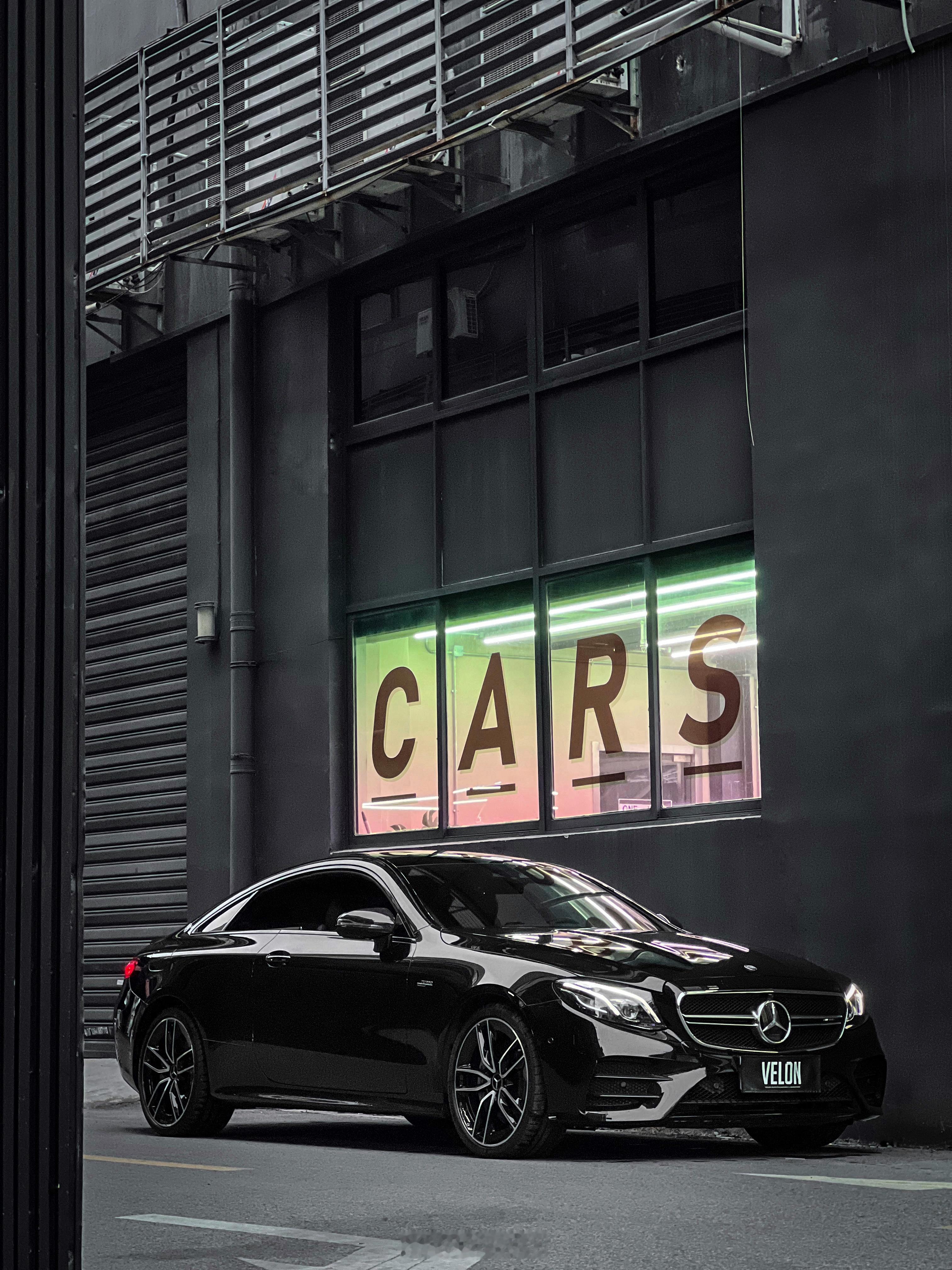 两台.1的E53 Coupe（C238.1）要么稀有色 要么改到顶两台最大区别在