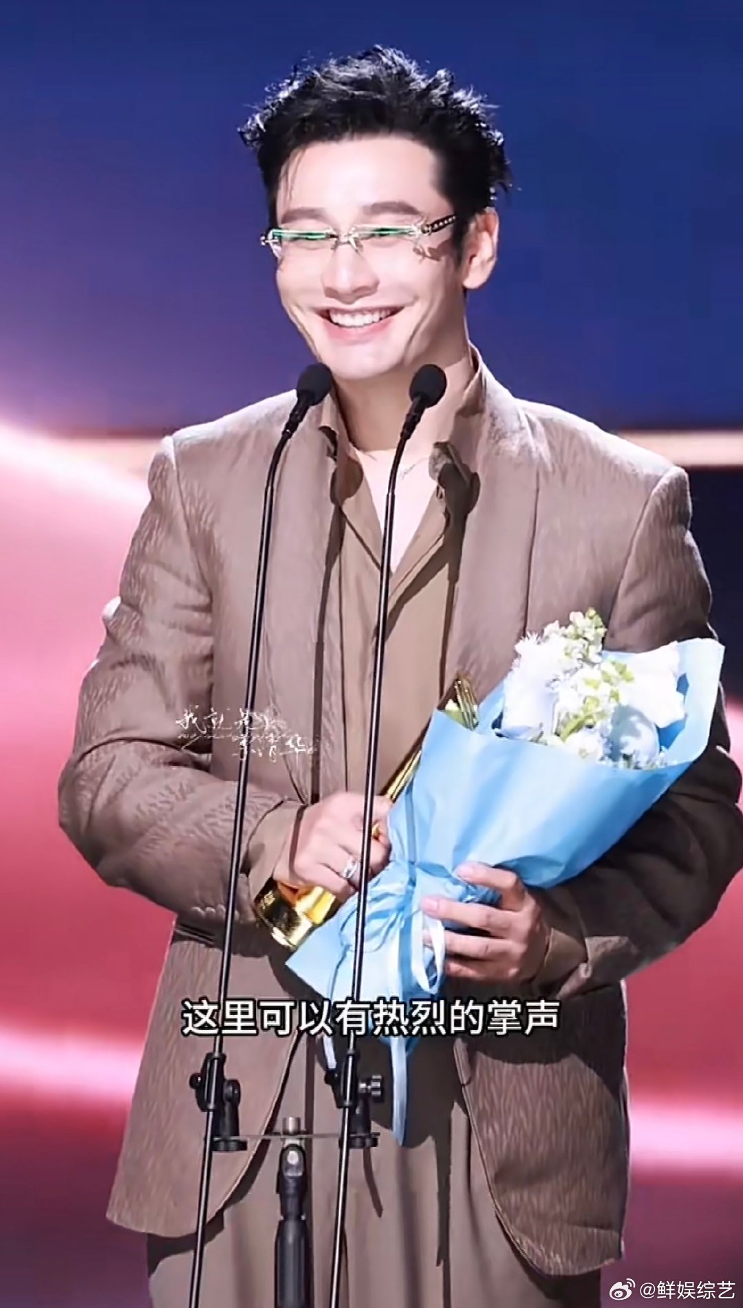 黄晓明说我不能糟蹋白日提灯黄晓明没演白日提灯的原因黄晓明亲自上阵做剧宣，大方支持