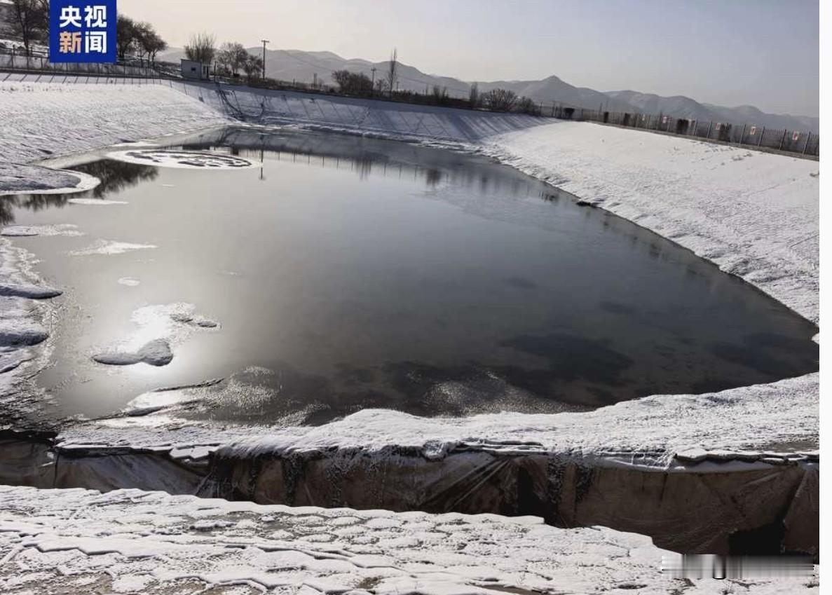 水池无言，民心有秤  ，会宁县抗旱水源水池漏水的背后

甘肃会宁县这座建于201