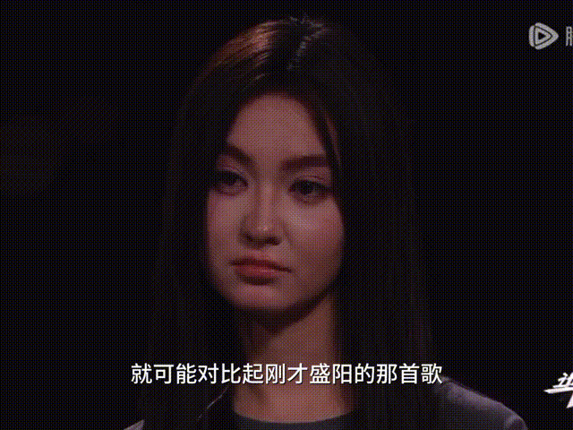 香奈儿被做局了当香奈儿卸下华丽外壳，用摇滚态度炸场子，结果却不如预期？这波反差萌