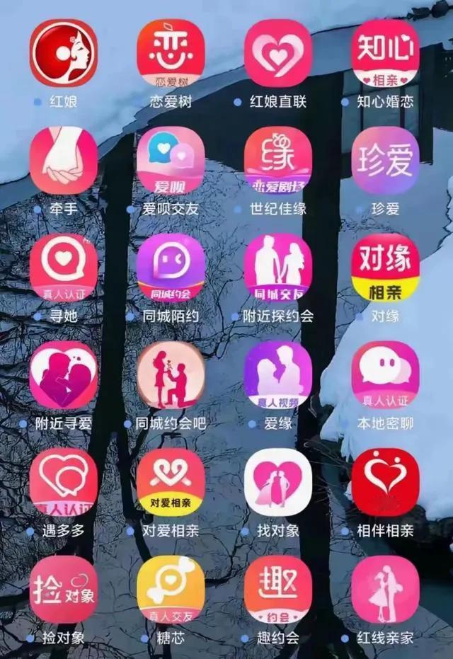 你身边有没有这样的人？

真的有图一这种沉迷于此的人吗？
图二这种大部分应该是好