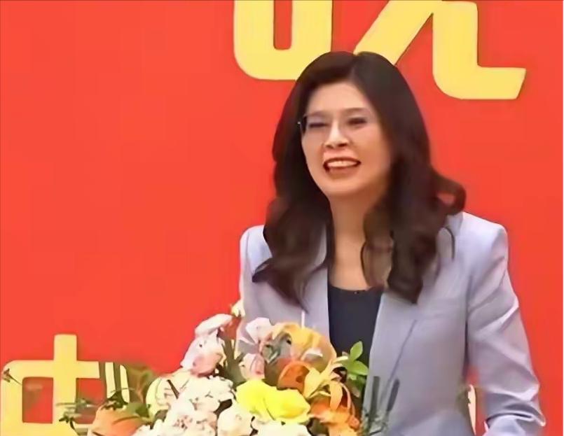 当下，一定要警惕那些台湾政治人物的语言陷阱，把“和平“和“统一”的关系弄明白！