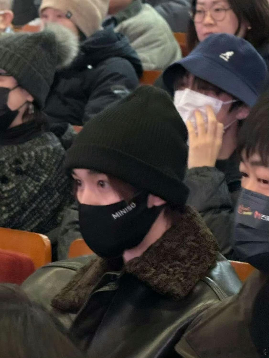 期待王俊凯丁程鑫电影首映礼同框王俊凯去看了董子健刘昊然新片