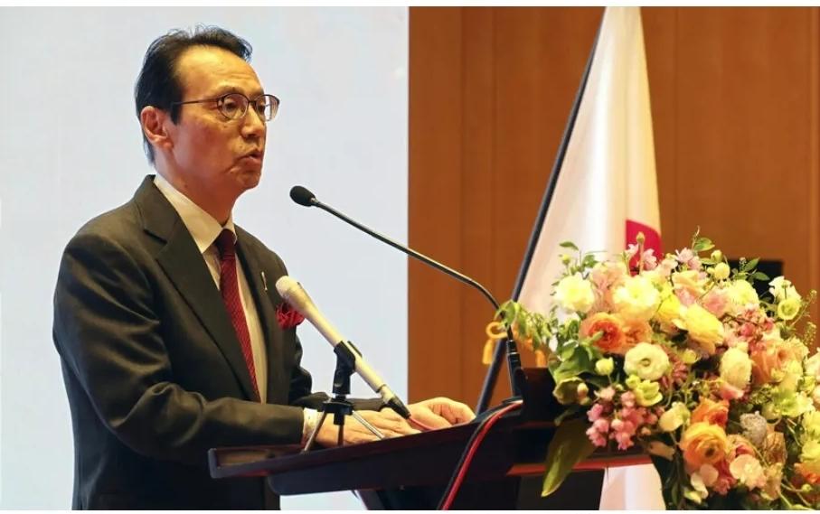 日本公开喊话了！日本驻华大使金杉宪治2月27日公开表示，日中关系迄今多次经历寒冬