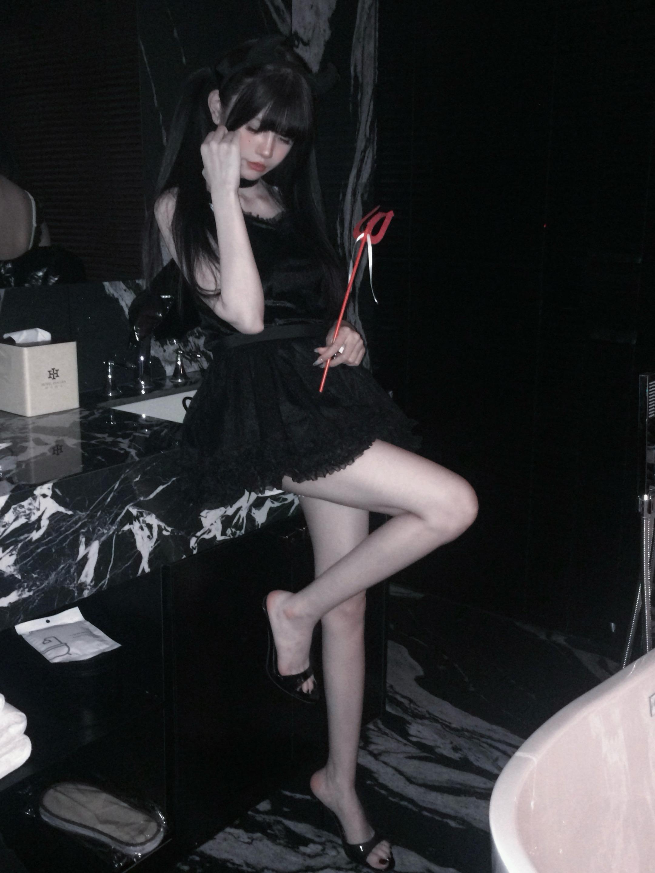 Monday 缴获你芳心 Already by Wednesday y...
