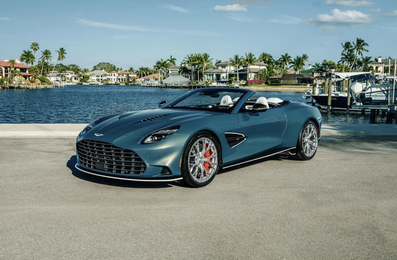 阿斯顿·马丁Q部门打造全球唯一Vanquish Volante Wave Edi