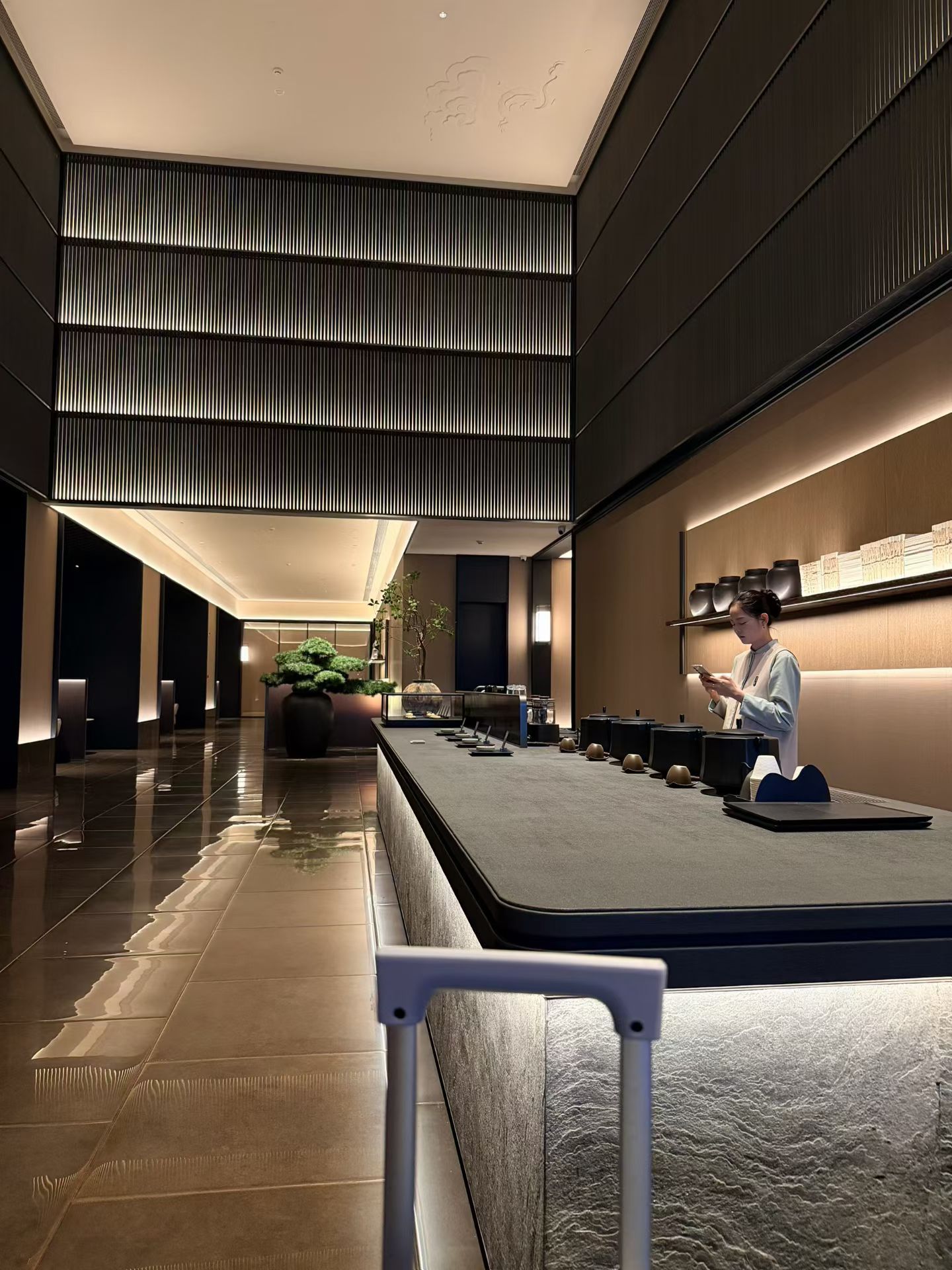 第一次住了全季大观酒店，武汉第一家，查了算算是高端线，定位介于全季与禧玥之间。硬