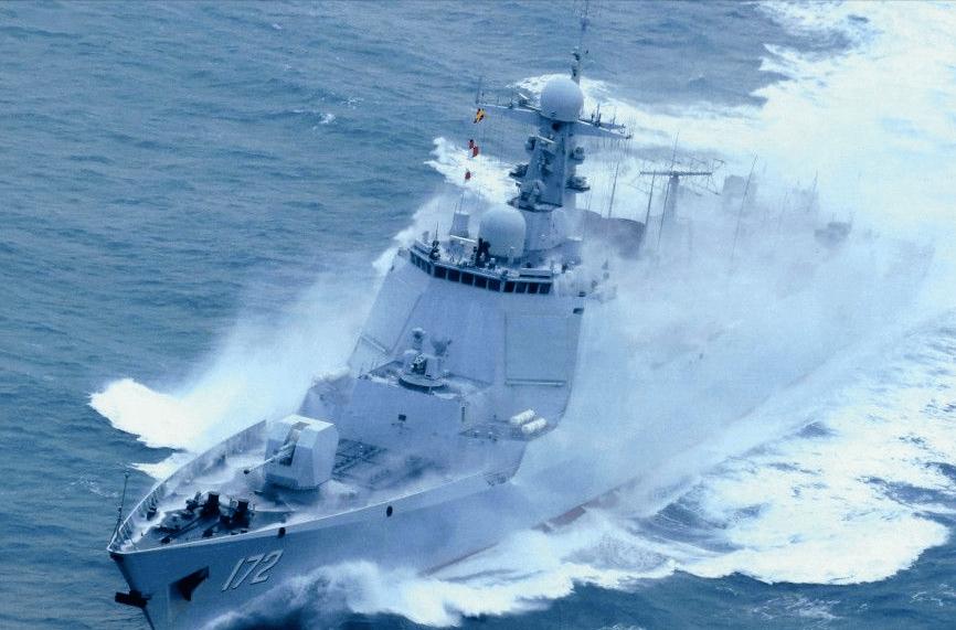 20天了，该收网了！既然单纯的军事亮剑吓不倒这个疯婆子，那我们就换一种打法。东方