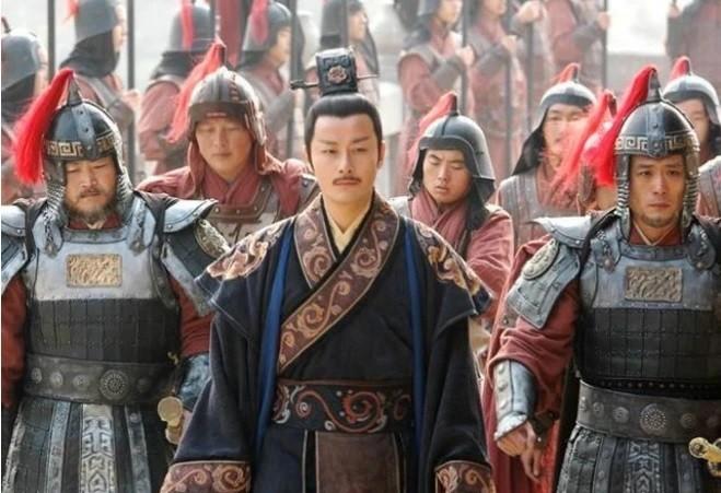 吕后年间，刘邦的远房堂兄刘泽被封为琅琊王，可刚受封，刘泽就跑路。吕后这才意识到中