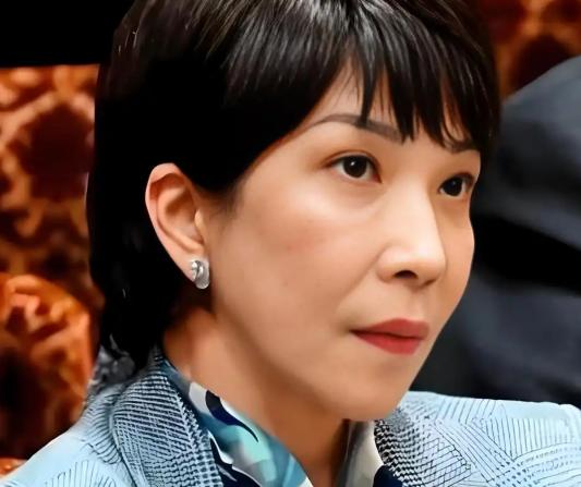 当外界以为日本会因制裁、经济下滑、航班停运、旅游崩塌、熊猫交流中断、水产业受损而
