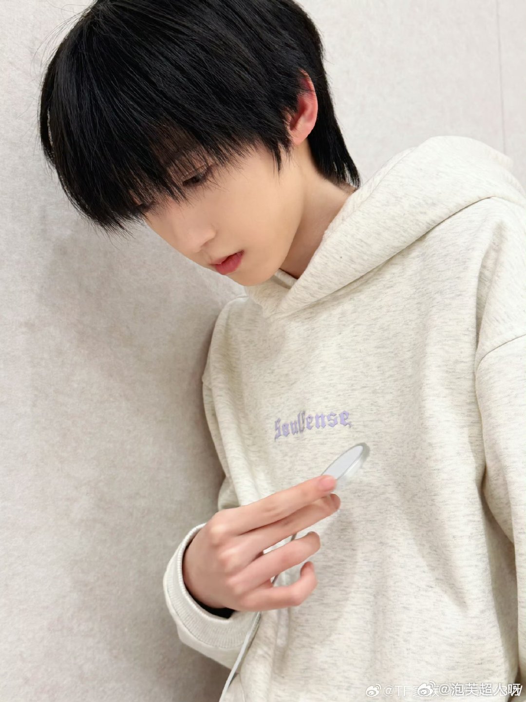 杨博文有点怀念在公司杨博文有点怀念在公司的休闲时光了 杨博文有点怀念在公司轻松、