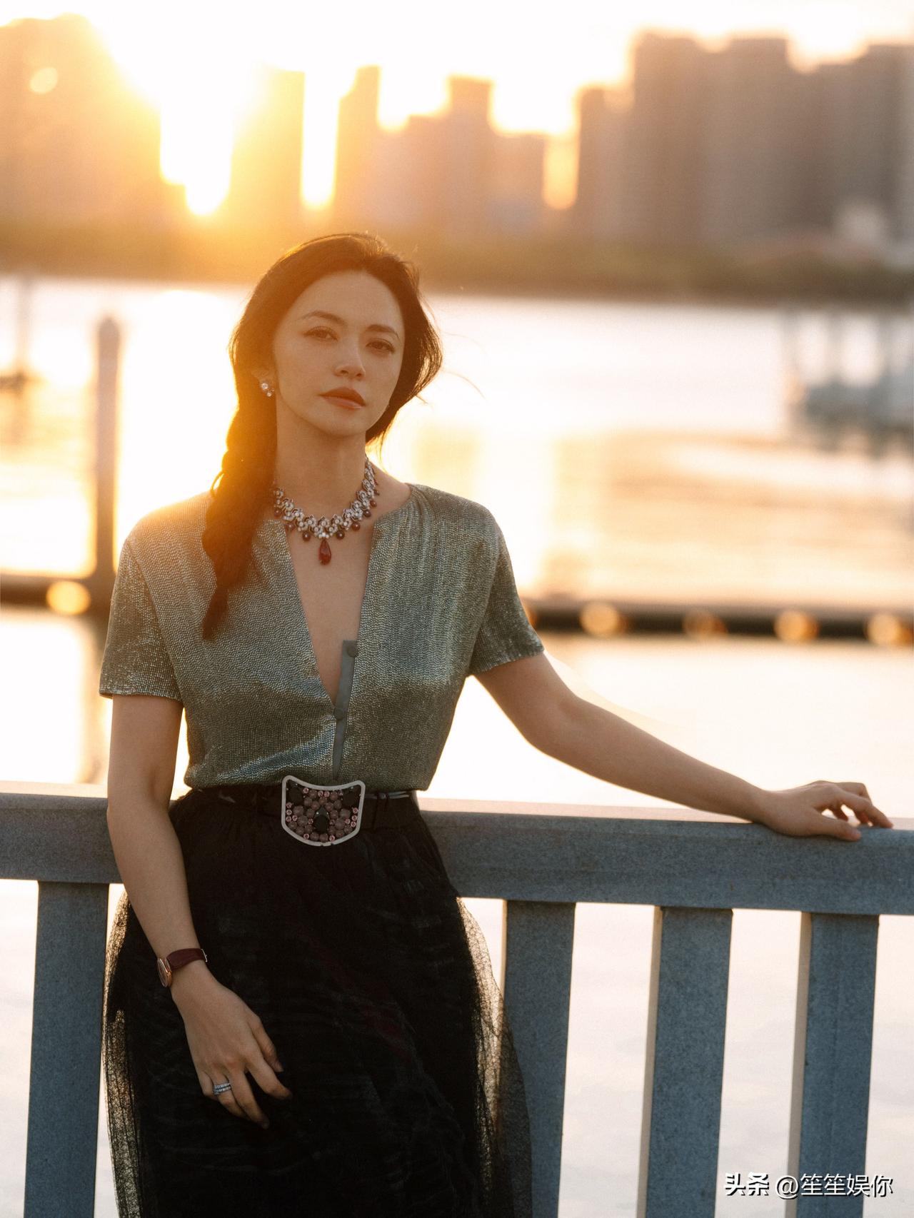 姚晨二次离婚反而圈粉，体面才是成年人最好的底牌。没撕没闹没狗血，舆论反倒一片平和