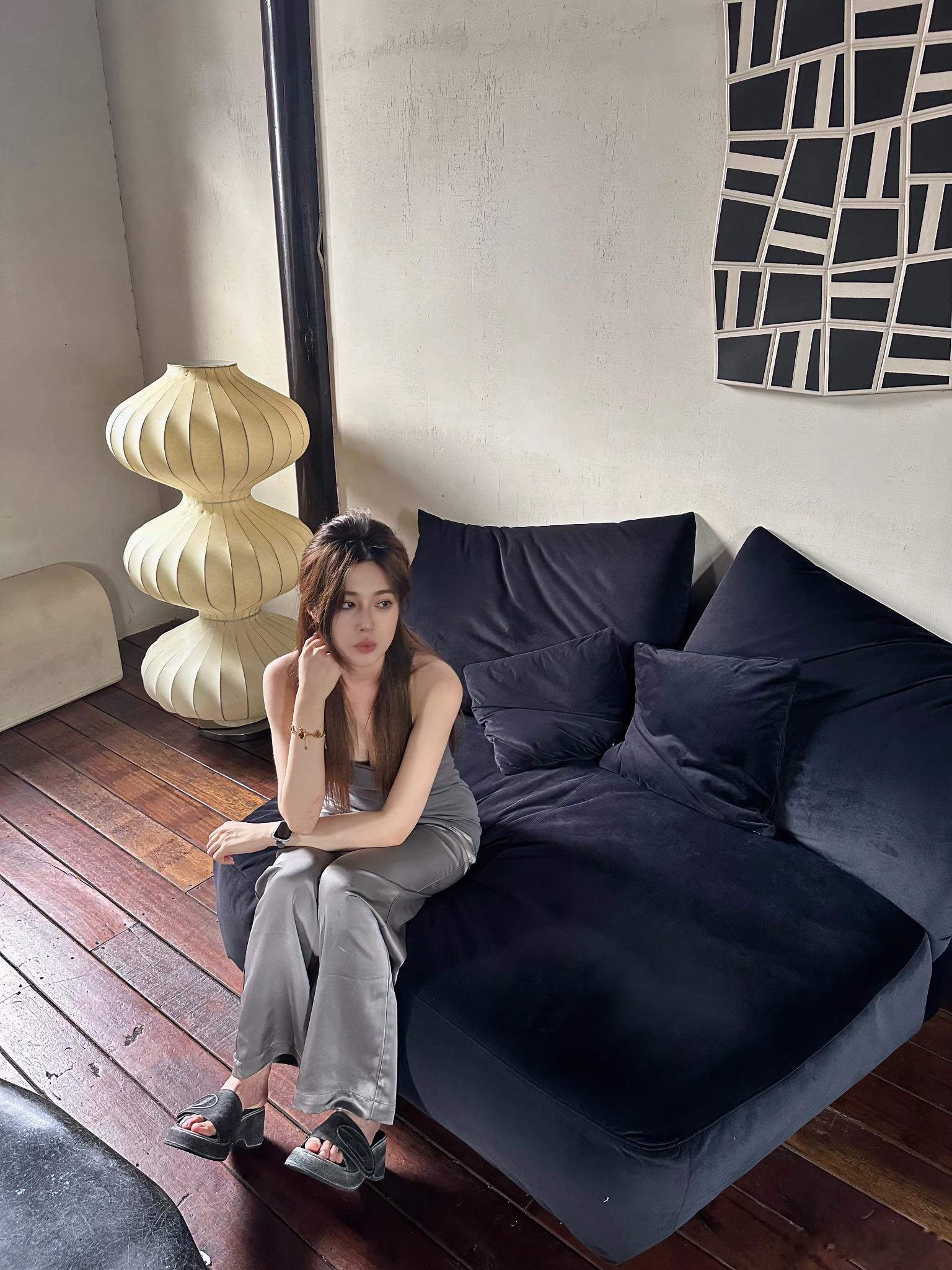 最近状态：累的要暴毙了也不怎么热爱生活 ​​​
