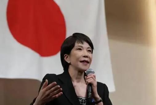 俄罗斯网上曾放出一句话：中国如果被逼到和 日本 动手，可能会有人趁虚而入，但要是