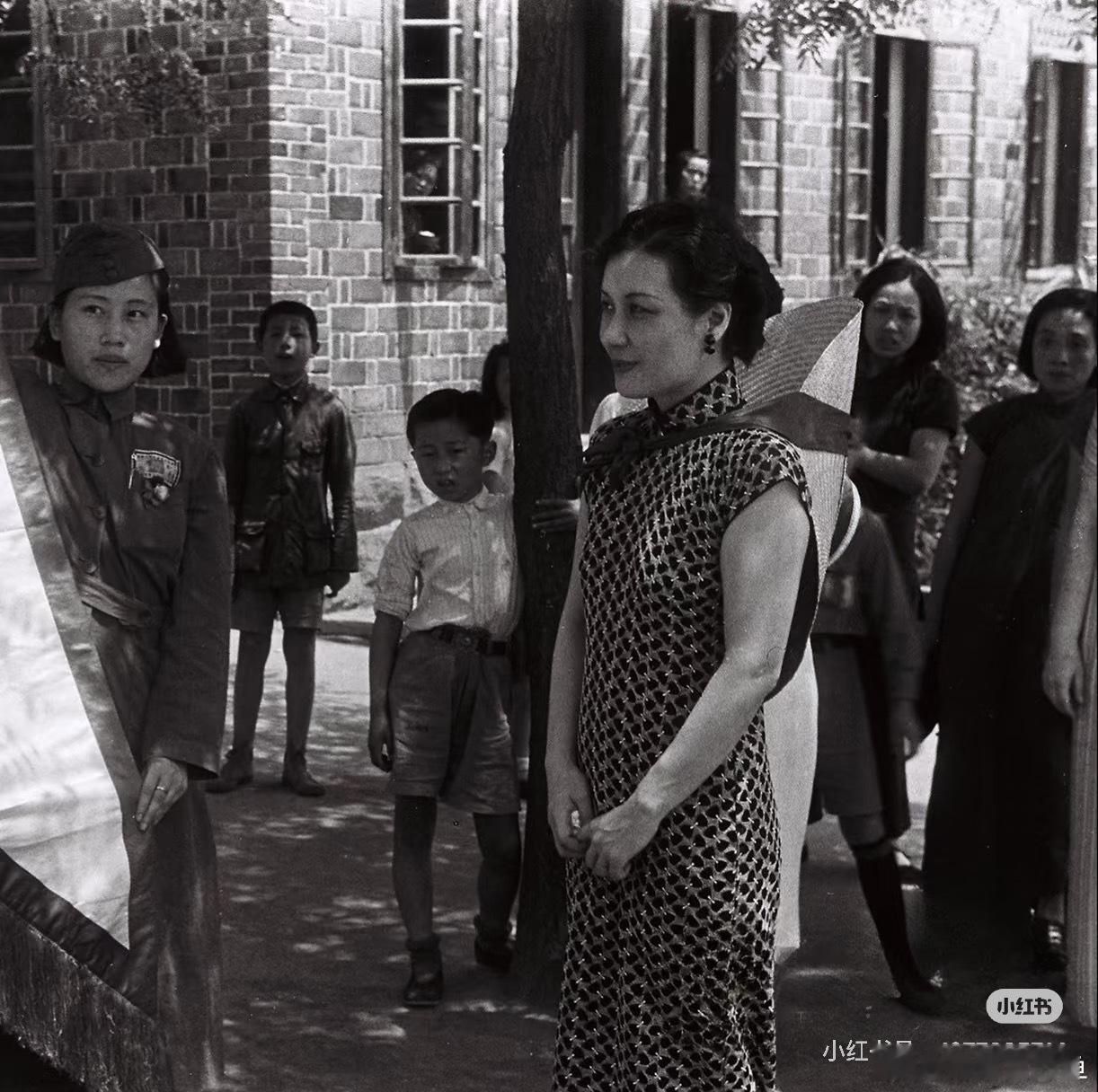 有些事儿真的是命，认识一个人，在十八线小县城从小住老破小，后来去了大城市当牛马，