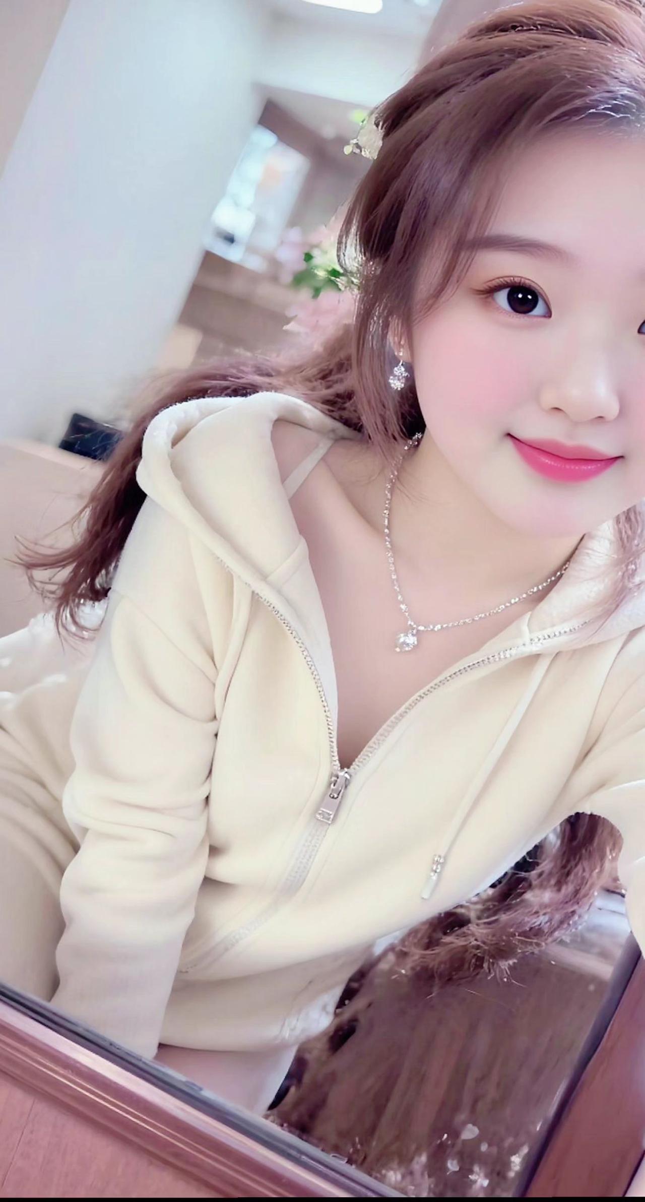 AI高清自拍 随变ai随便玩 抖音玩法合伙人