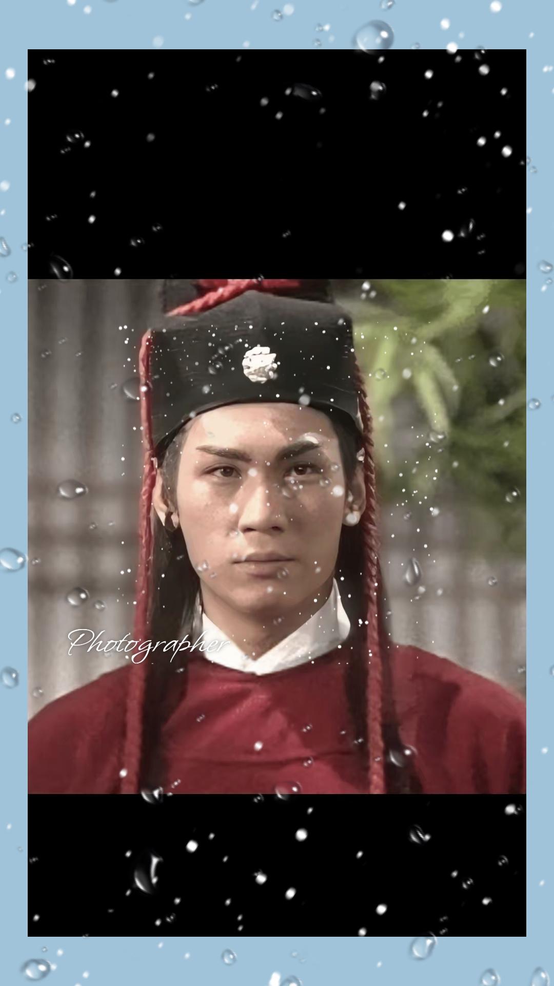 58岁香港男演员甄志强走了，
不是死于意外，不是死于孤独，
更不是死于贫穷，而是