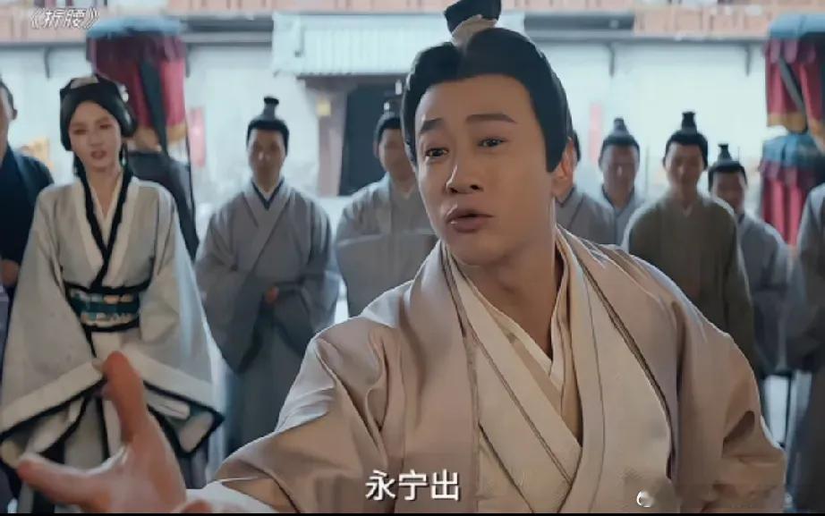 何润东又来抢女主，网友：朕是个太监好惨，从人狠话不多，变成中年“油腻”男二，但是