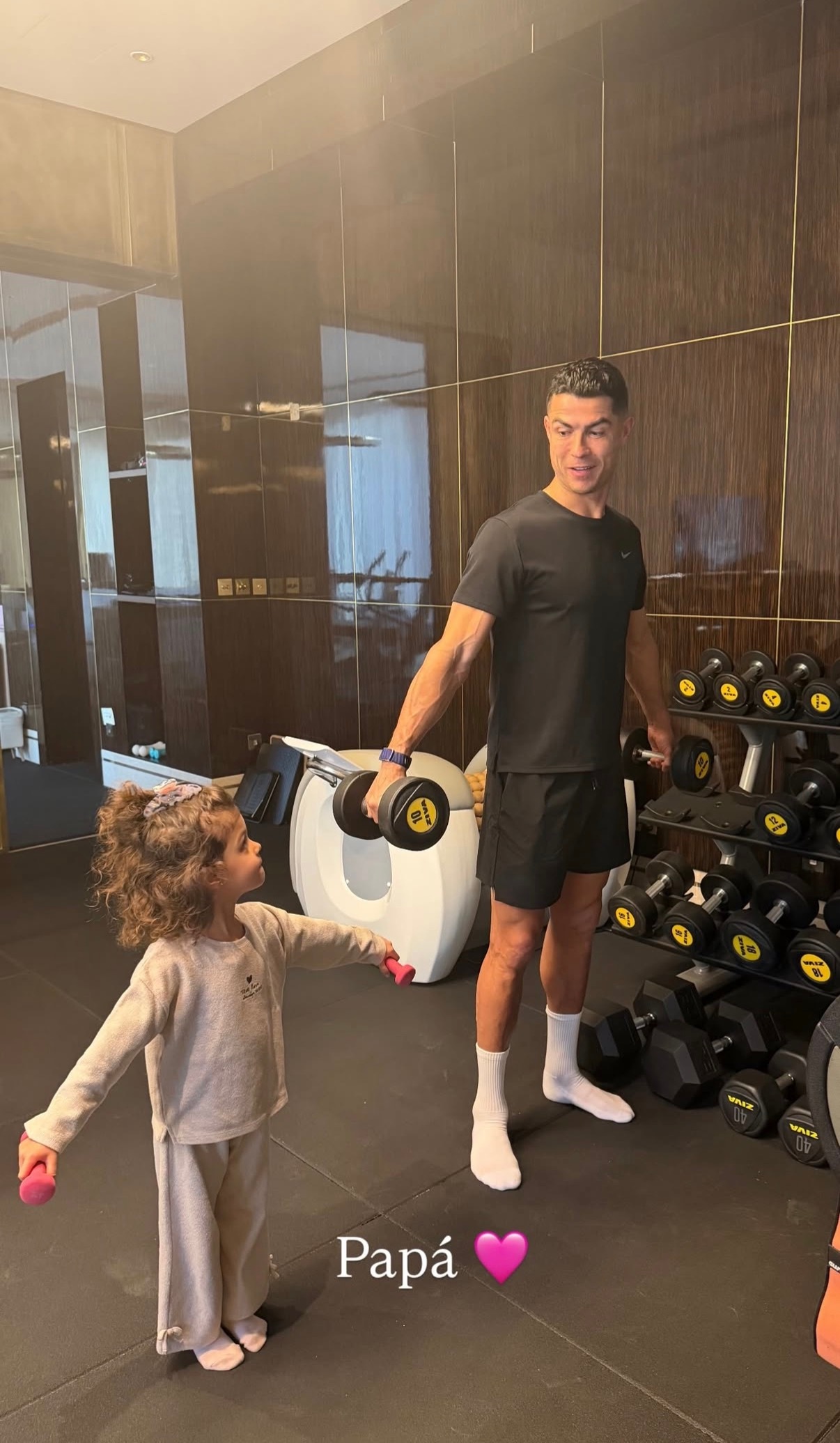 健身从娃娃抓起halamadrid皇马旧将故事c罗