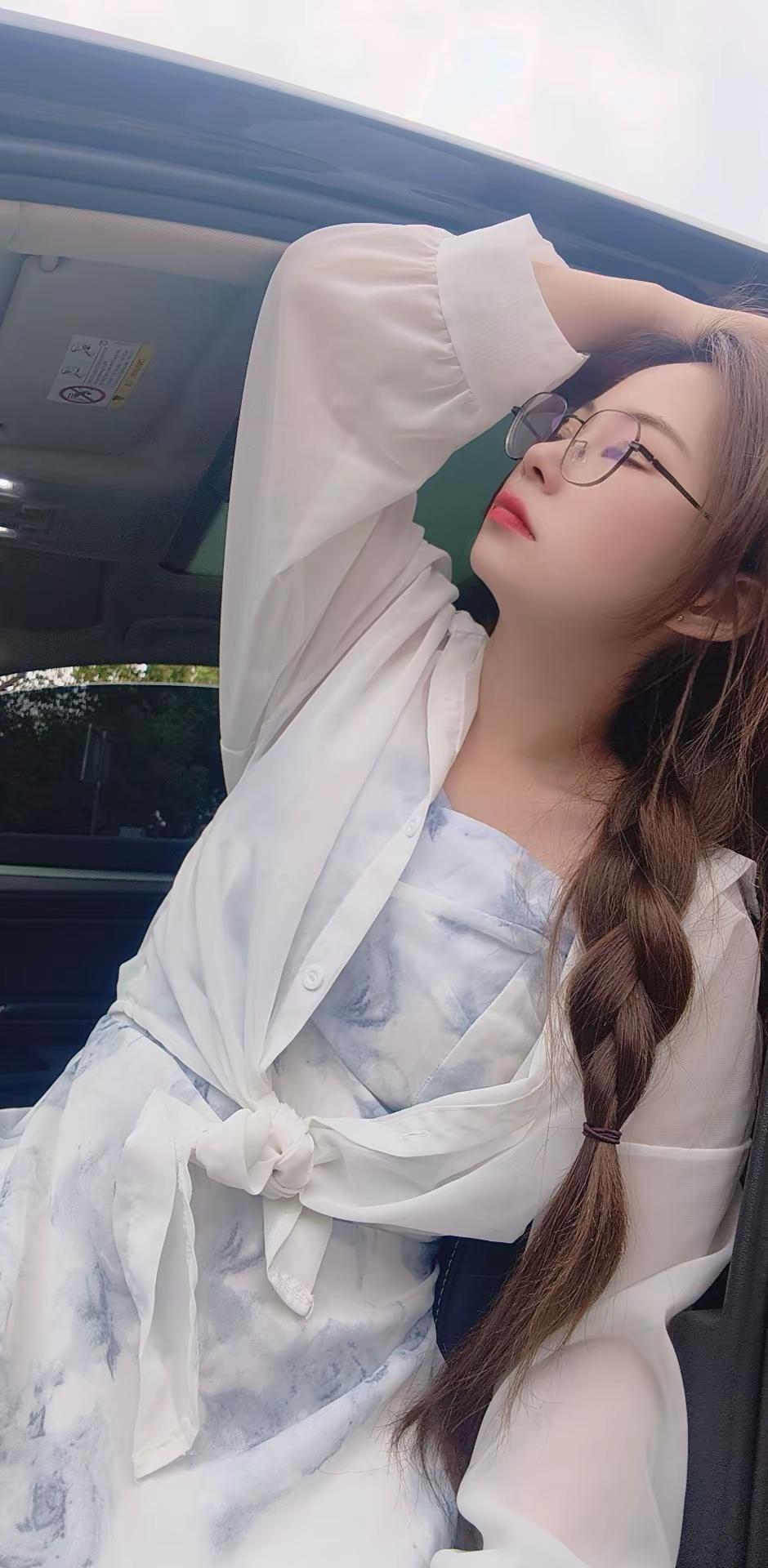 我哪天瘦下来，我一定要穿上小吊带