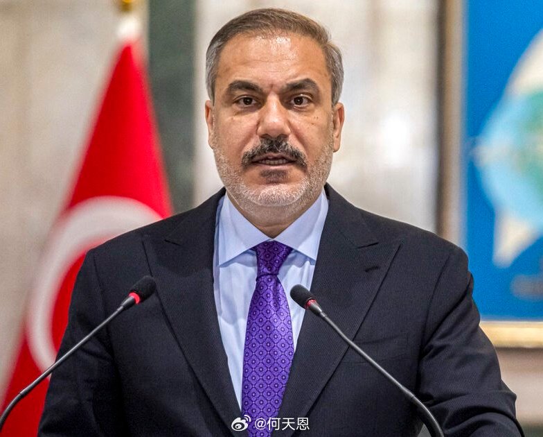 土耳其外交部长哈坎·菲丹：土耳其和伊朗有着密切的商业和社交联系，因此与伊朗有关的