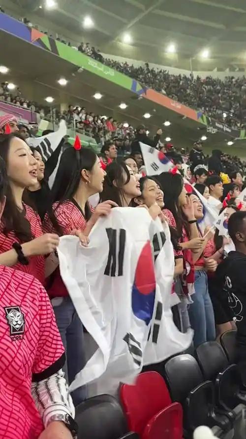 我的心在等待！
——韩国球迷今天的心情和44年前的中国球迷完全一样
    韩国