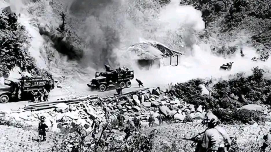 1951年，一群志愿军战士在撤退时，猛然发现眼前狭隘的小山谷里，竟然出现了成千上