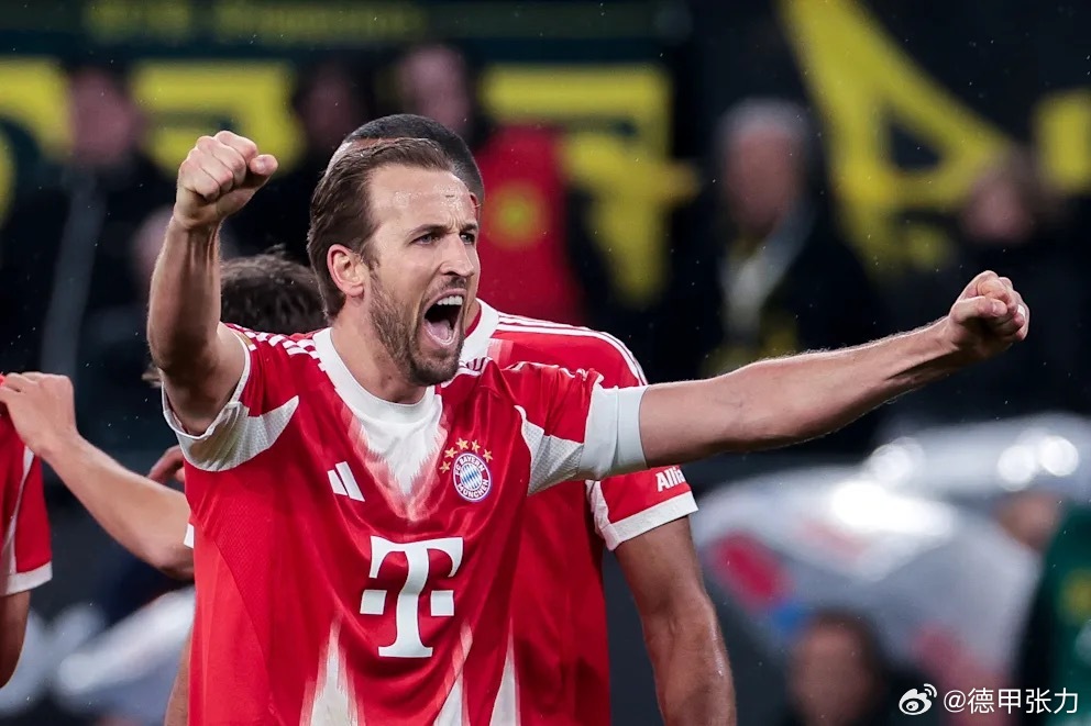 拜仁目前距离1971-72赛季的101球纪录只差13球，联赛还有10轮的情况下，