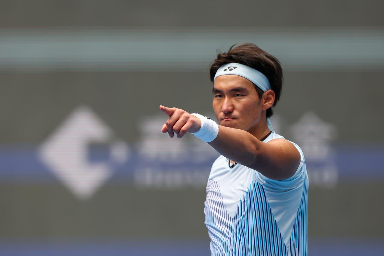 🇰🇷釜山CH125男单半决赛
🇨🇳布云朝克特7-5/6-2 🇦🇺博尔