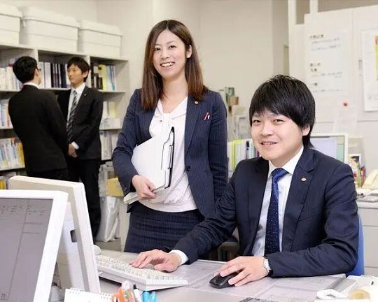 当你觉得时间过的越来越快不是日子变快了，是我们越来越忙、心事越来越多，少了小时候