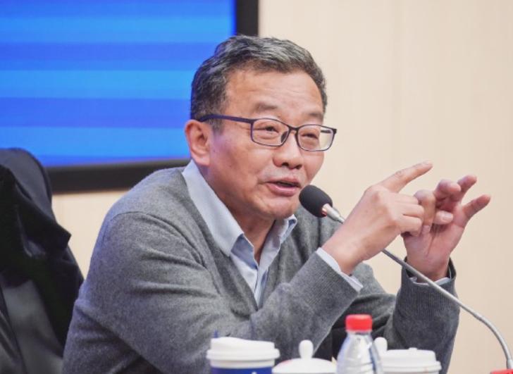 复旦大学教授王德峰再次语出惊人！他曾说：“我们再次出现了如孙中山当年说的‘一盘散