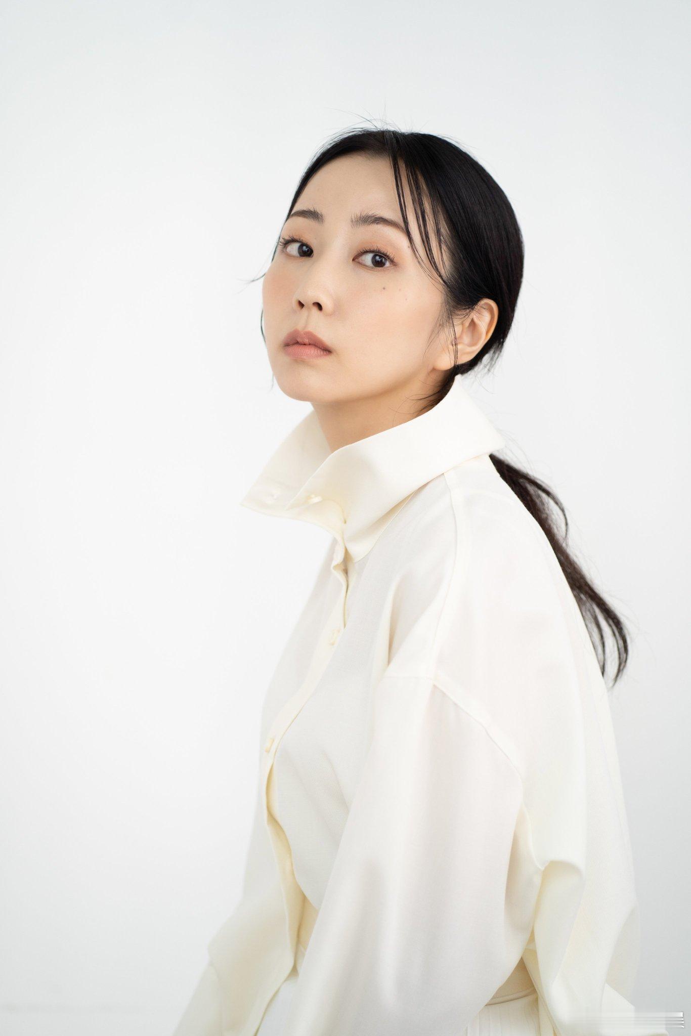 木南晴夏通过事务所确认已产下第二个孩子。木南晴夏于2018年6月与玉木宏结婚，并